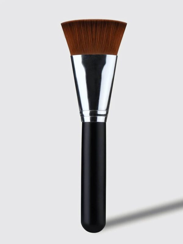 e.l.f. powder blurring brush