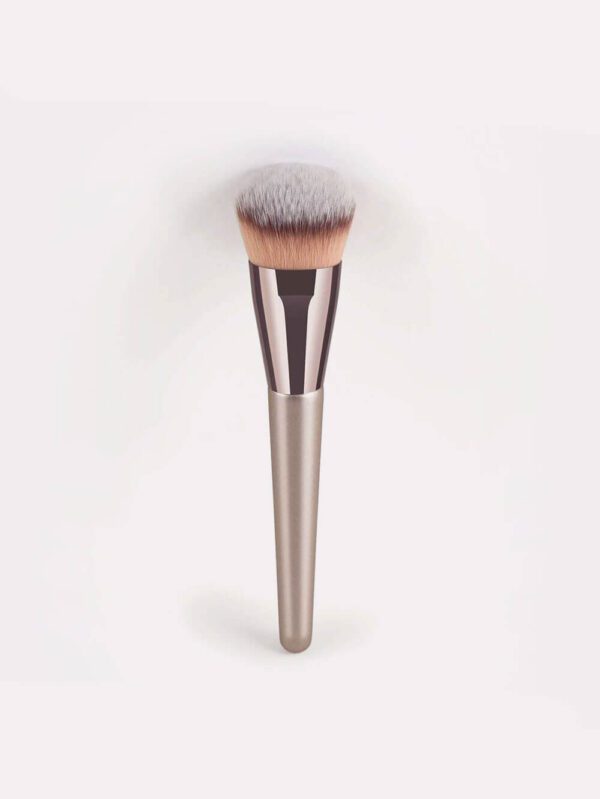 Clarins makeup brush