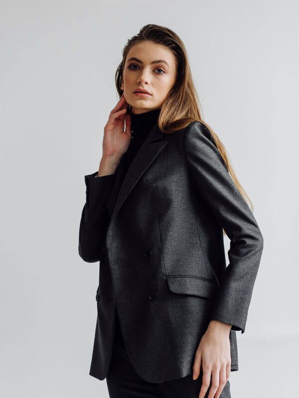 Leather blazer in black