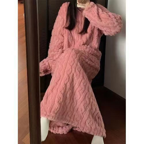 Winter Coral Fleece Women's Nightgown – Warm & Cozy Home Sleepwear - Image 7