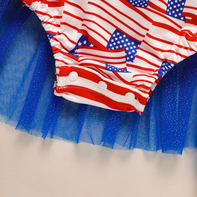 Baby Girl 4th of July Romper – Sleeveless Flag Print Triangle Bodysuit with Bowknot (0–12M) - Image 3